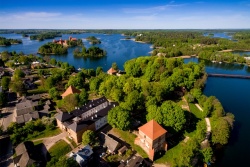 Holiday and travel offers 30.04.2024 - 07.05.2024 Castle opening hours from 1st of May Trakai TIC